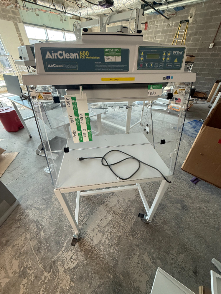 Image of AirClean 600 PCR Workstation